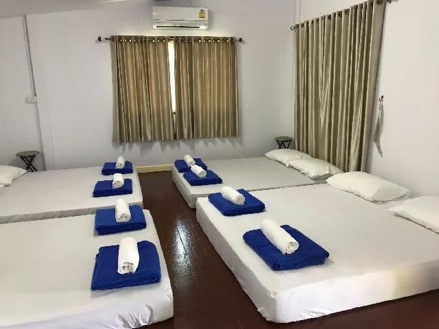 Mixed Dormitory Room