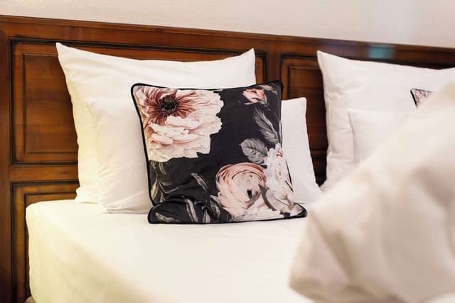 Junior Suite, 1 Double Bed, Bathtub, Garden Area