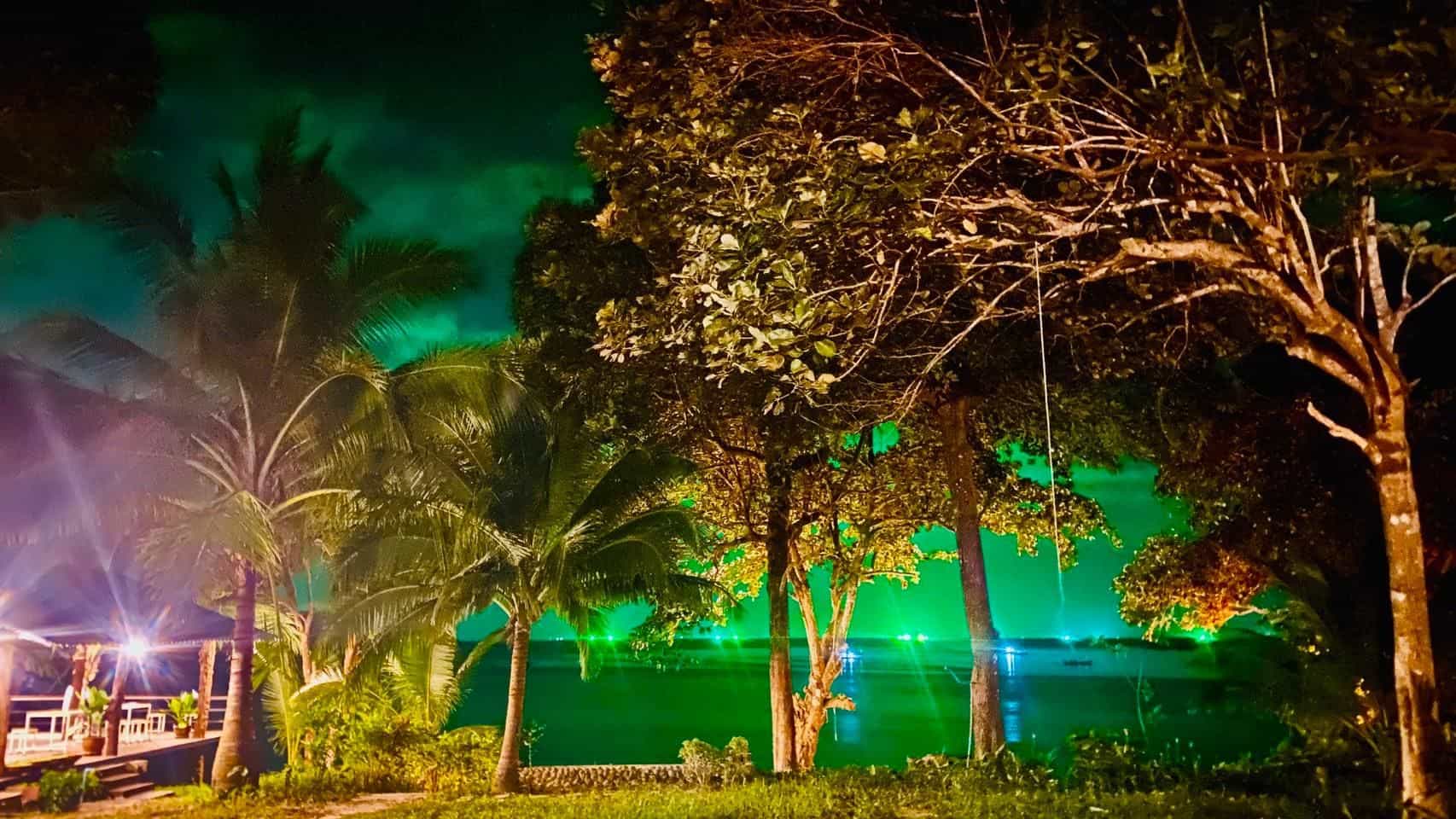 บานาน่า รีสอค์ต เกาะพยาม บานาน่า รีสอค์ต เกาะพยาม