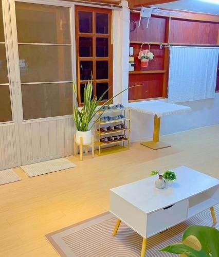 Le Moon Hotel2