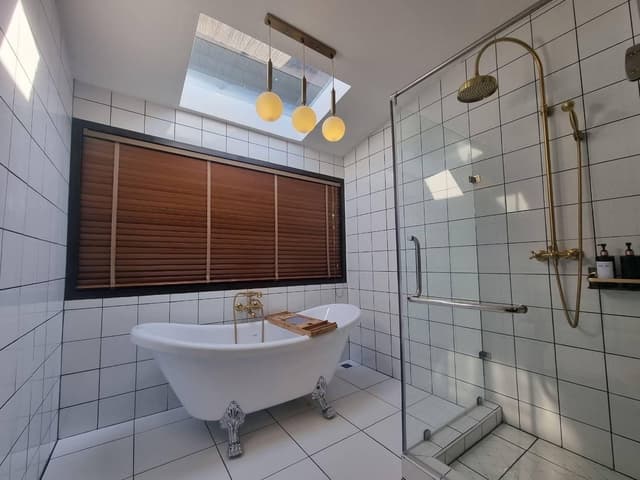 Alt Junior Suite