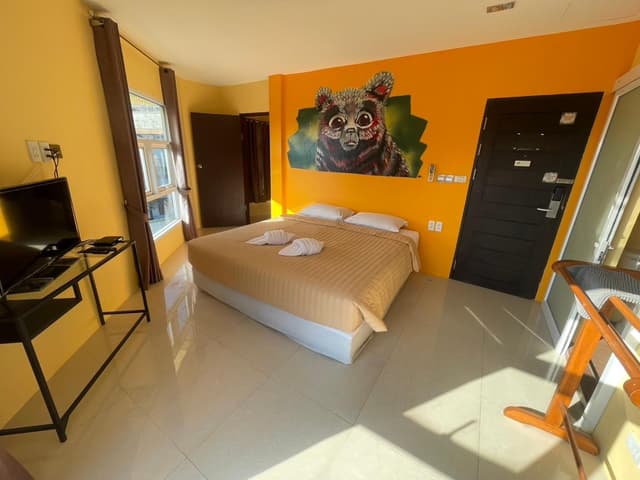Deluxe Family Room
