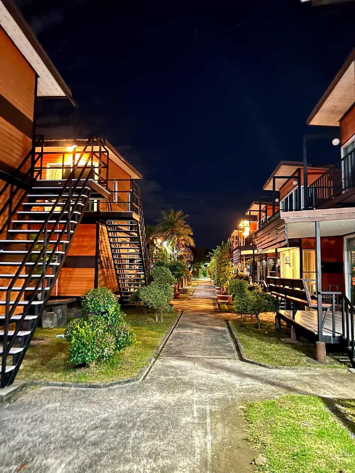 รัตนา รีสอร์ท ลันตาน้อย รัตนา รีสอร์ท ลันตาน้อย