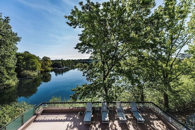 Standard Room, 1 Double Bed, Balcony, Lake View