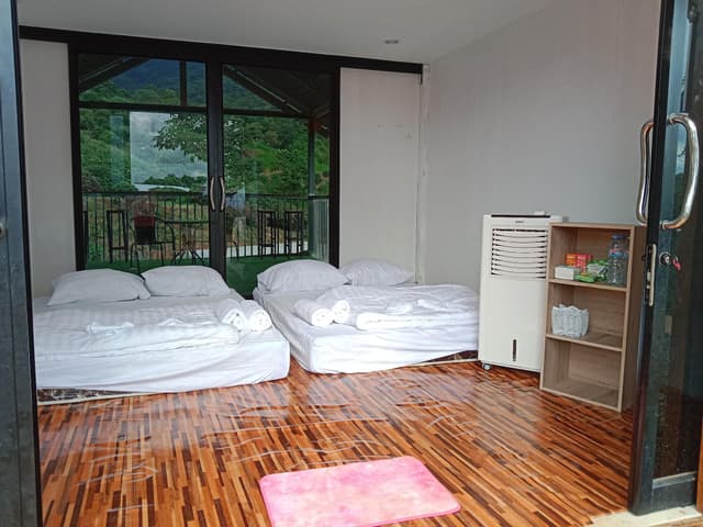 Bougainvillea Room
