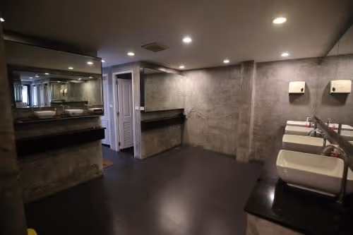6 Bed Female Dormitory