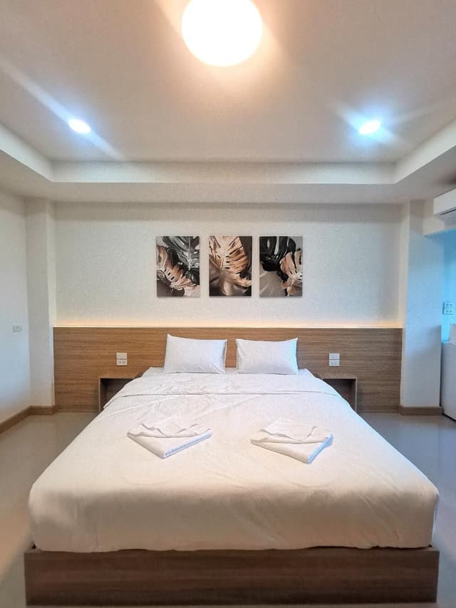 1 Single Bed