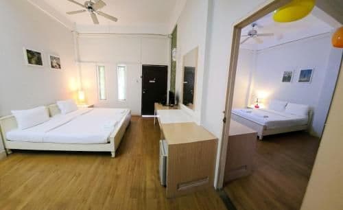 Deluxe Family