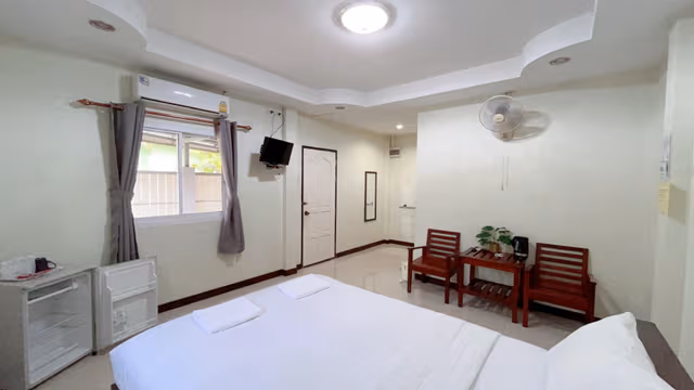Standard - 1 Single Bed