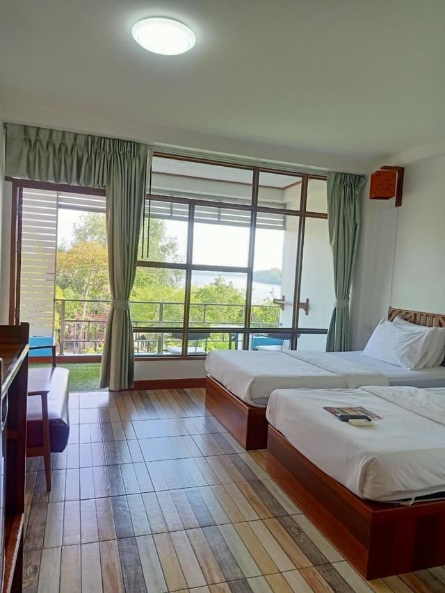River Tower Deluxe Room King
