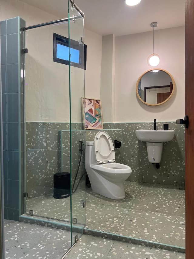 Queen Room