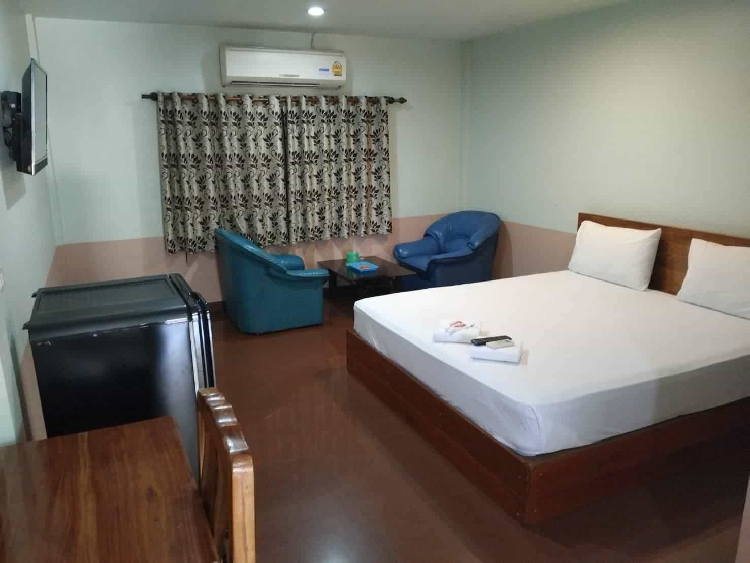 โรงแรมโกลเด้นอินน์ โรงแรมโกลเด้นอินน์