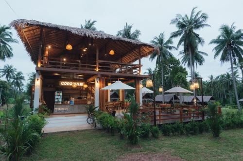 COCO Canopy Boutique Resort1