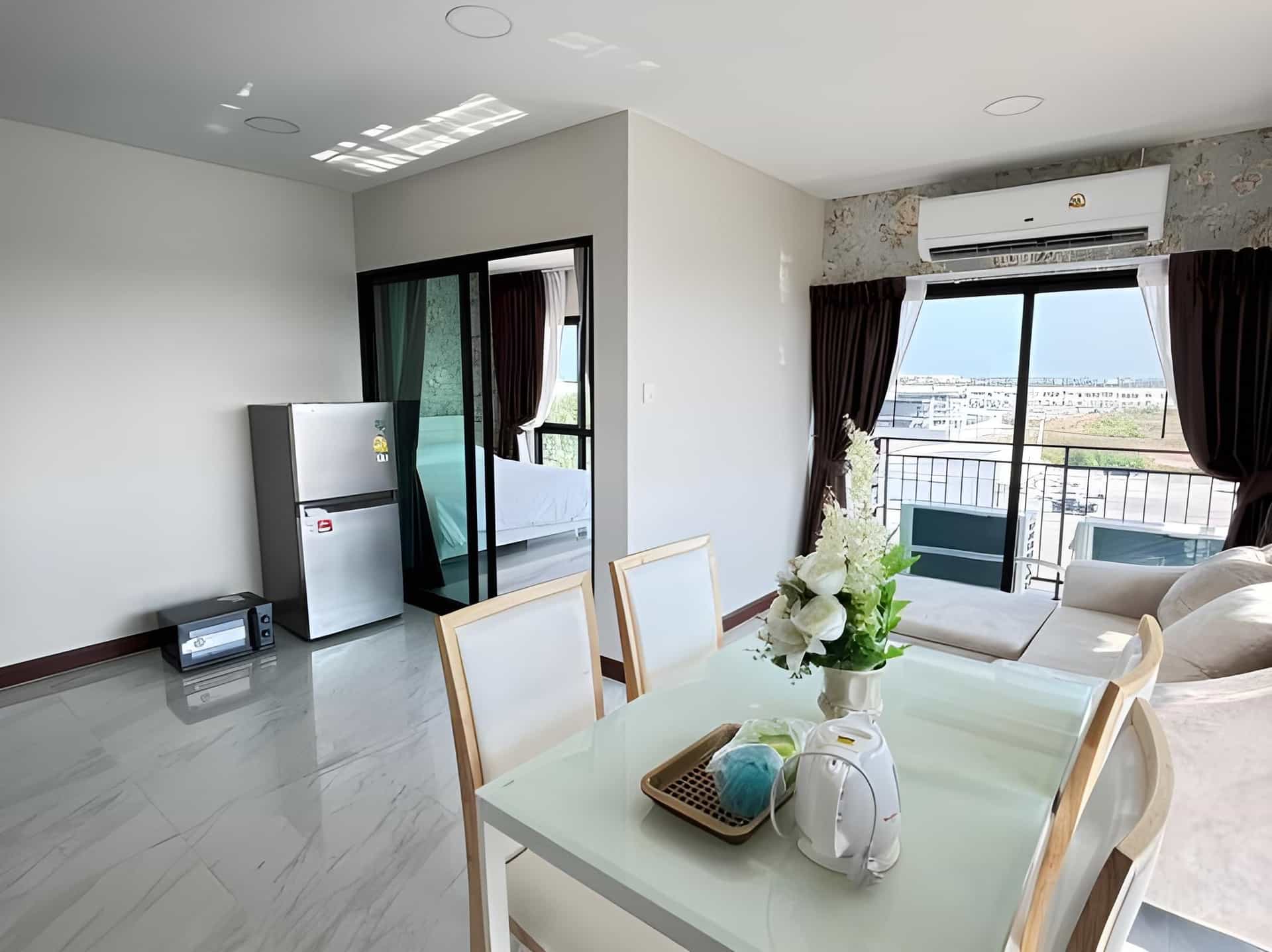 Arunsakhon Luxury Condo Arunsakhon Luxury Condo