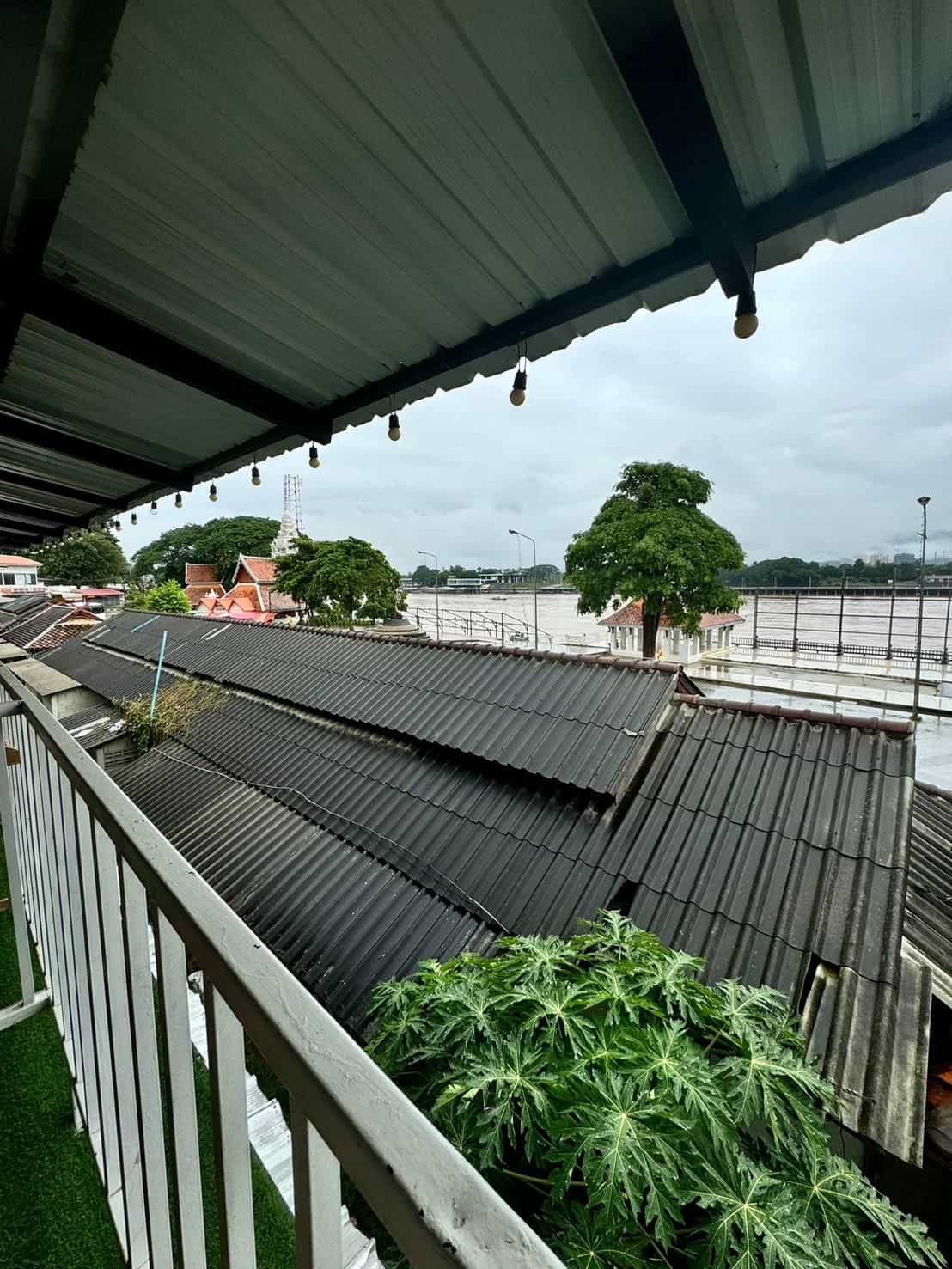 โรงแรมกาดสี่แผ่นดิน สามเหลี่ยมทองคำ โรงแรมกาดสี่แผ่นดิน สามเหลี่ยมทองคำ