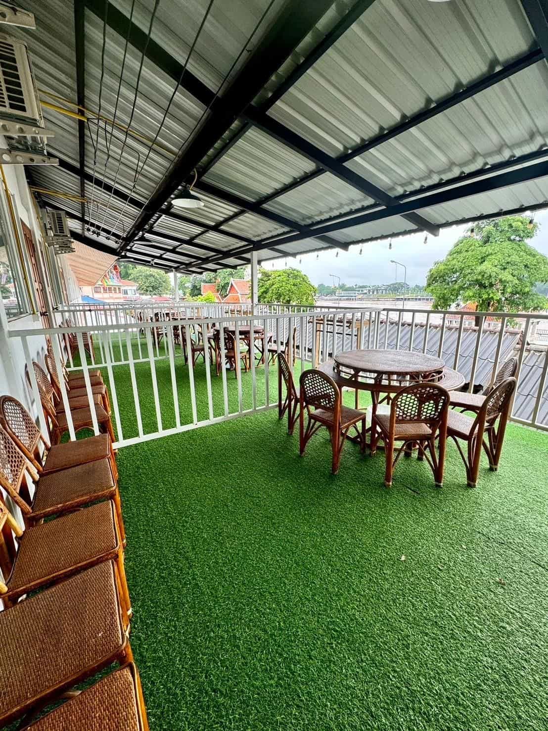 โรงแรมกาดสี่แผ่นดิน สามเหลี่ยมทองคำ โรงแรมกาดสี่แผ่นดิน สามเหลี่ยมทองคำ