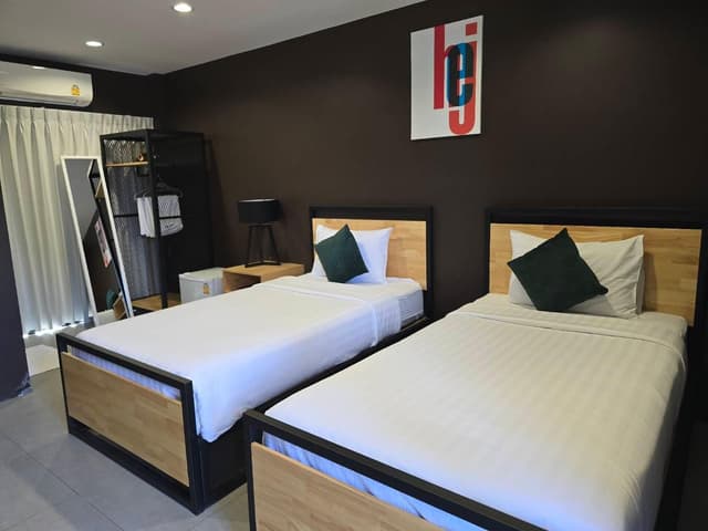 Standard - 2 Beds with Balcony
