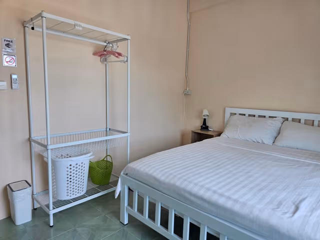 Balcony Premium Classic Mountain View