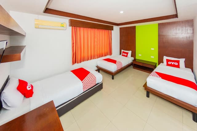 Deluxe Triple Room