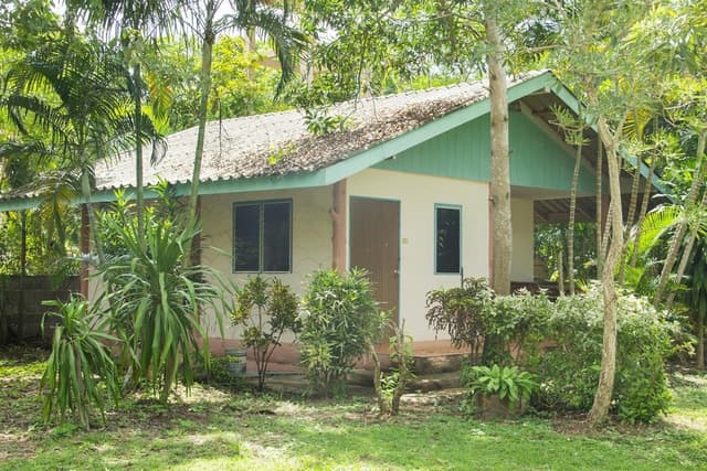 Superior 2 Bedroom