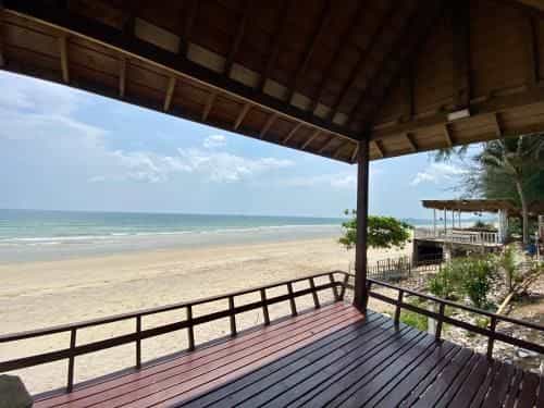 White Beach Resort White Beach Resort