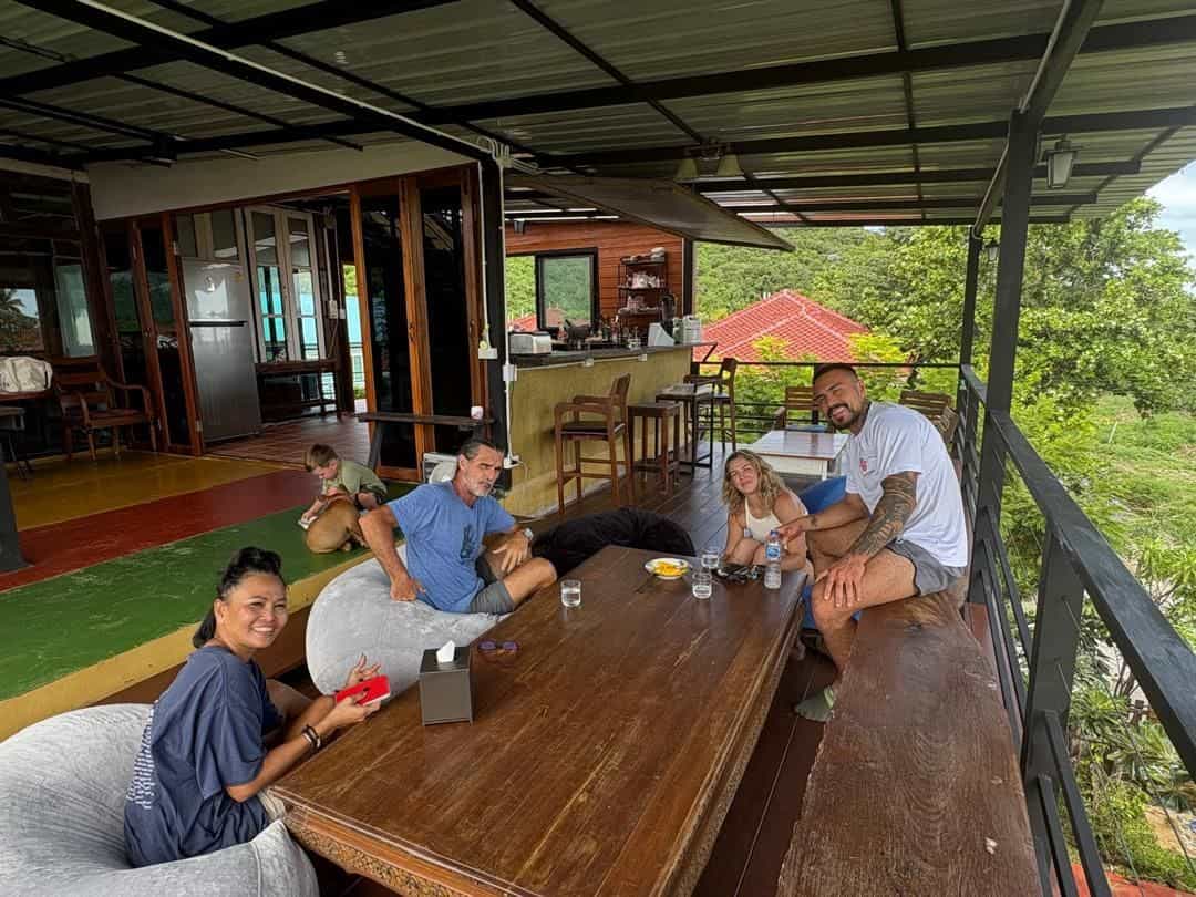 Golden Mango House Golden Mango House