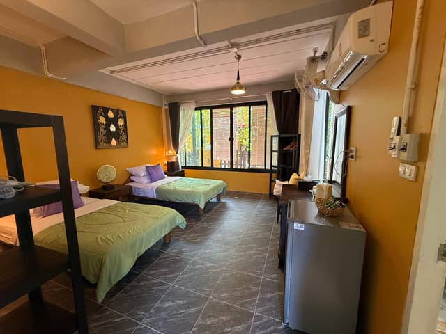 Standard Twin Room