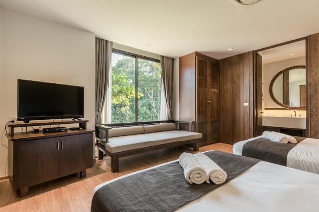 Tropical Deluxe Room