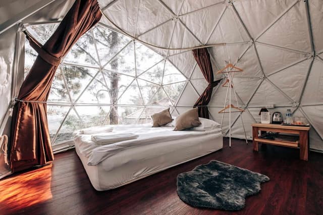 Deluxe Land View Room