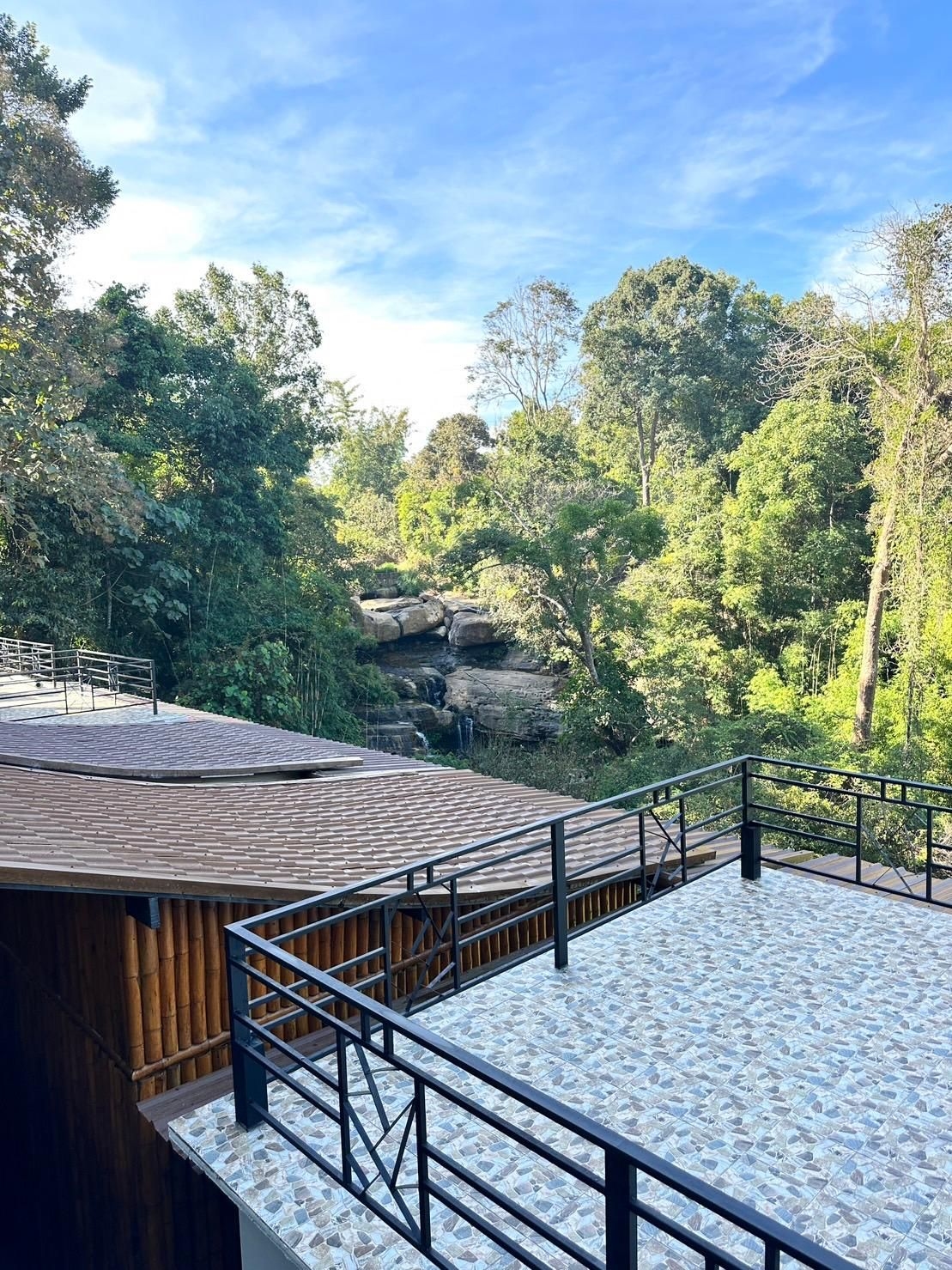 สายน้ำตก รีสอร์ท (Sainamtok Resort)4