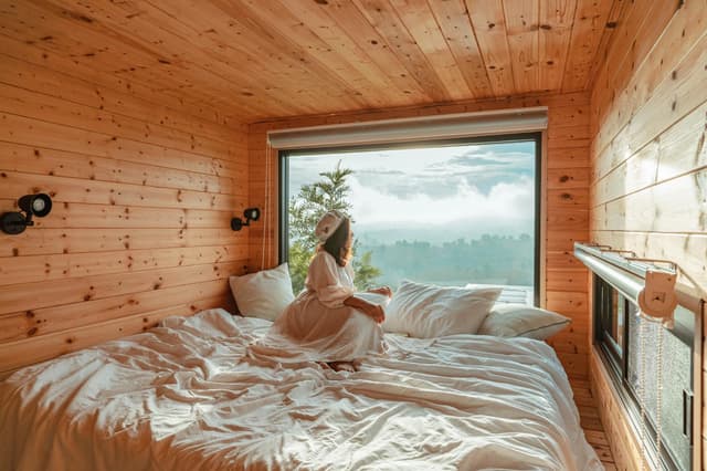 Cabin M, Private Bathroom