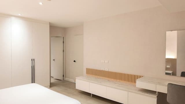 Junior Suite, 1 Queen Bed, Kitchen, City View