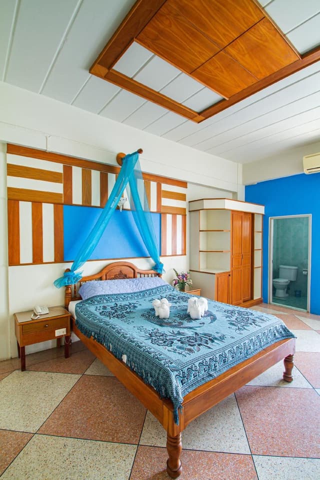 Deluxe Single Room