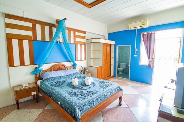 Deluxe Single Room