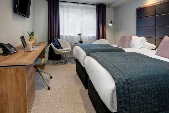 Classic Room, 2 Twin Beds, Accessible, Non Smoking