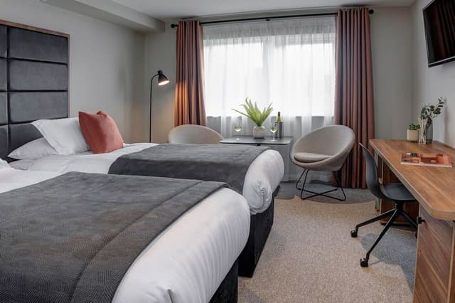 Classic Room, 2 Twin Beds, Accessible, Non Smoking