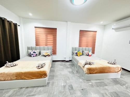 Villa with Private Pool With Share Bathroom