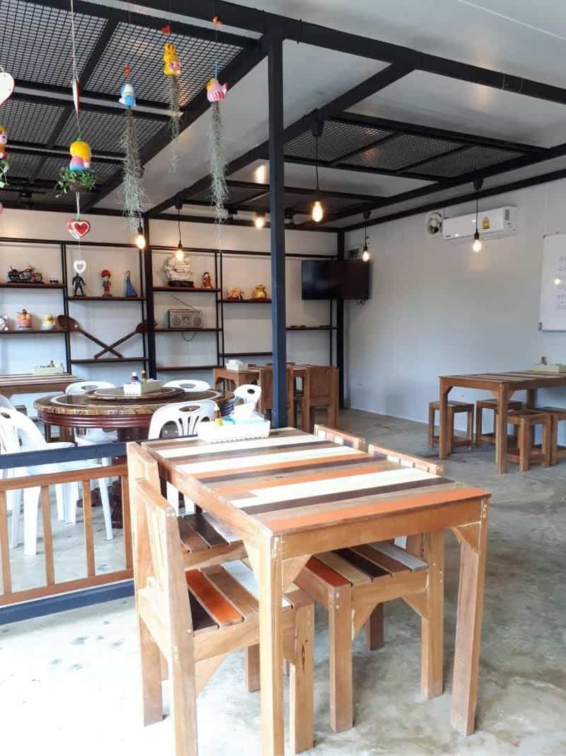Pool House Lansaka