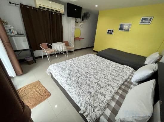 Triple Room (Old Building)