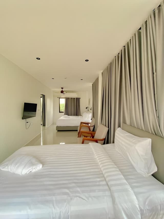 Deluxe Triple Room