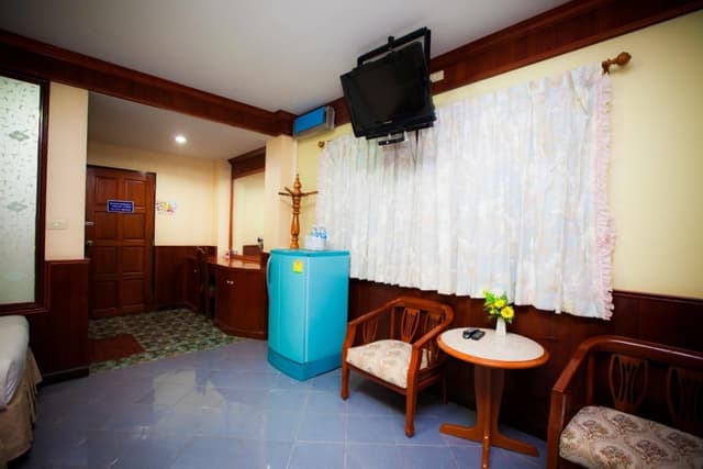 Standard Room for 3 People