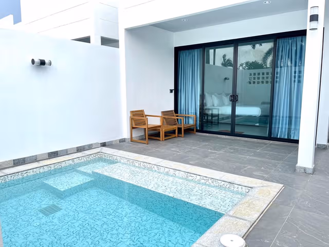 Deluxe Pool Villa