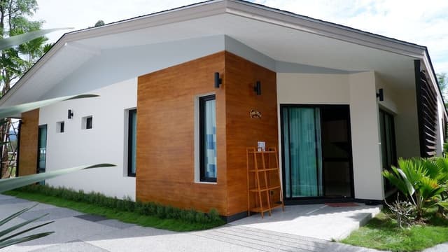 Villa, Garden View