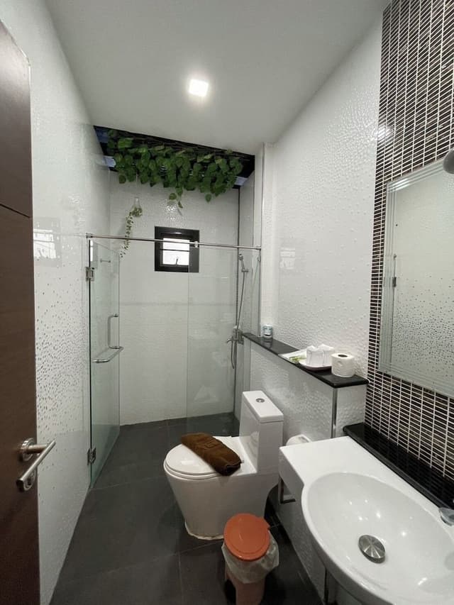 Suite, Private Bathroom, Garden View
