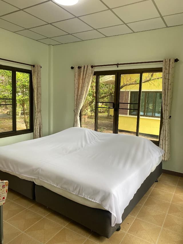 Garden Bungalow