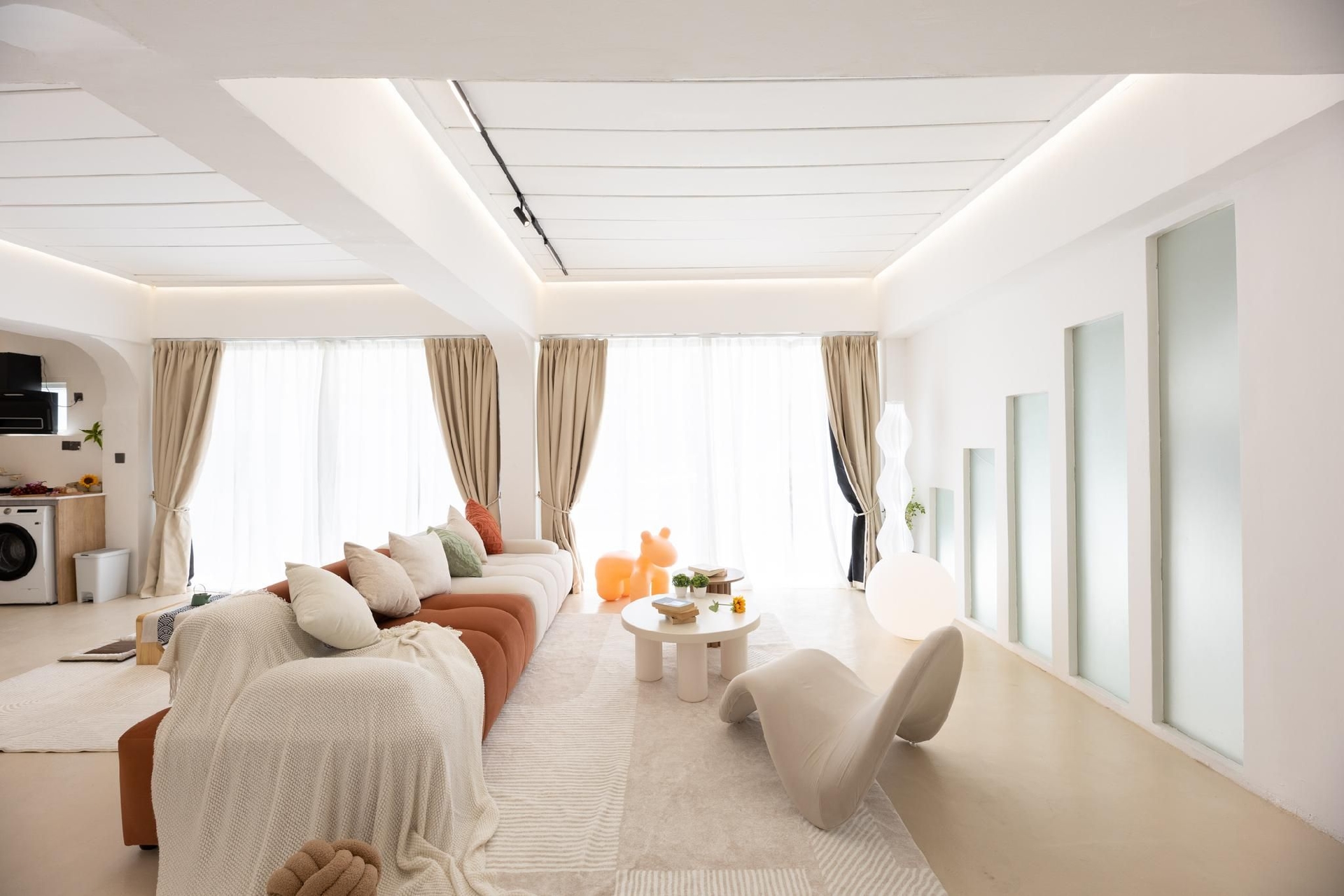 รัชดา รีทรีต บูติก สวีท (Ratchada Retreat Boutique Suites)1