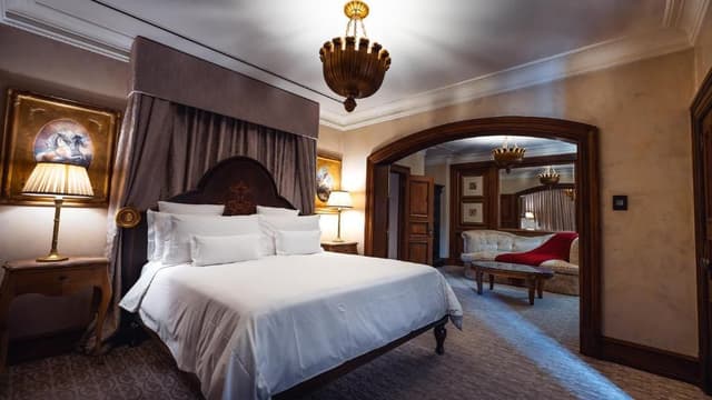 Presidential Suite