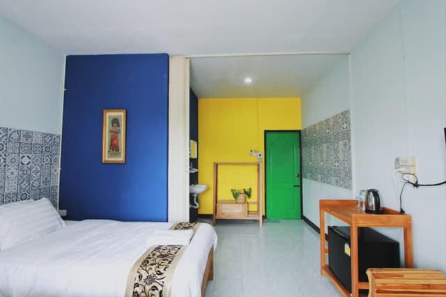 Twin Beds Standard Room