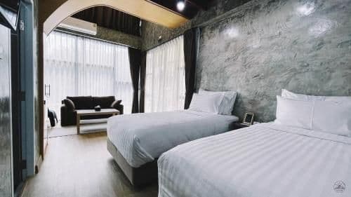 Villa with 2 Single Beds
