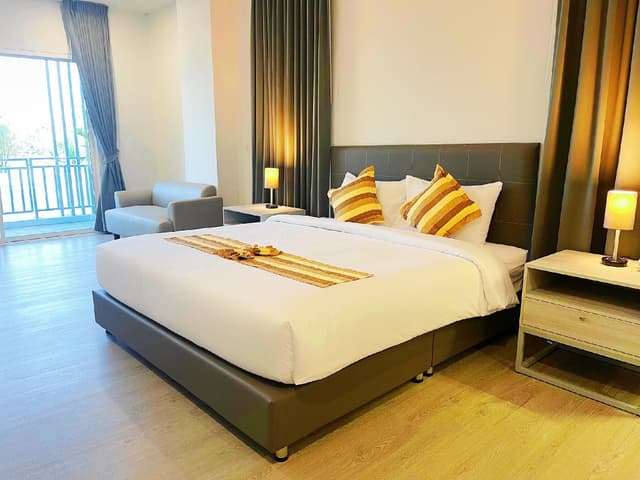 Single Deluxe Room